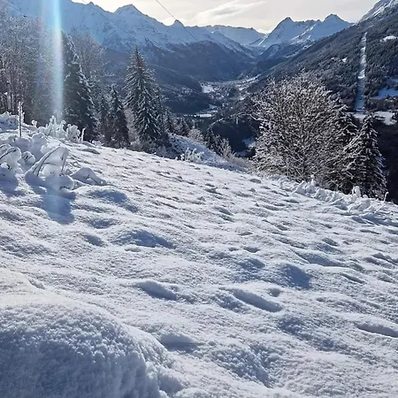 Du Champlet